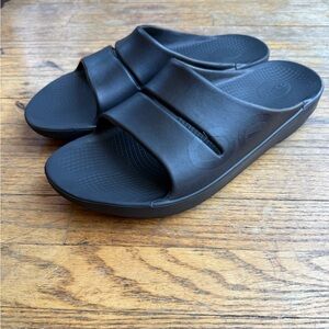 Oofos Ooahh Slides Sandals Black Recovery Slip On Comfort Shoes Men 14 Women 16